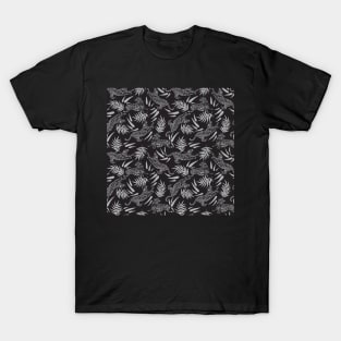 Tigers and Bamboos in the Dark / Big Cats, Leaves, Black T-Shirt